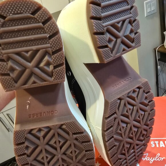 Converse Chuck 70 De Luxe Heel Hi Platform Shoes Women's 7 Black White NEW - Picture 8 of 9